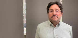 Francisco Santos comparó rescate de los opositores refugiados en la Embajada de Argentina con Operación Jaque: «Me recordó cuando Ingrid Betancourt se bajaba del avión» Francisco Santos comparó rescate de los opositores refugiados en la Embajada de Argentina con Operación Jaque: "Me recordó cuando Ingrid Betancourt se bajaba del avión"