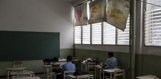 Educación privada alerta ante aumento de matrículas y la deserción escolar
