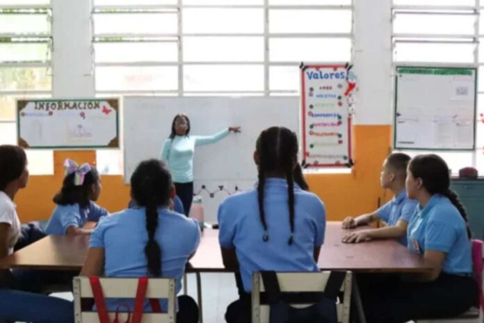 Venamérica | El colapso del sistema educativo venezolano: soluciones Venamérica | El colapso del sistema educativo venezolano: soluciones