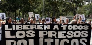 Foro Penal denuncia la existencia de 906 presos políticos en Venezuela y alerta sobre 67 personas desaparecidas Foro Penal denuncia la existencia de 906 presos políticos en Venezuela y alerta sobre 67 personas desaparecidas