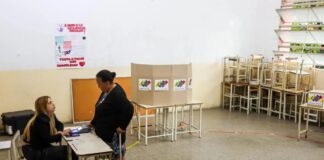 Expertos explican que actualización del CNE sobre resultados de la farsa electoral no cuadran Expertos explican que actualización del CNE sobre resultados de la farsa electoral no cuadran