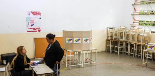 Expertos explican que actualización del CNE sobre resultados de la farsa electoral no cuadran