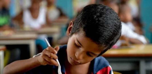 ONG venezolana que suspende alimentación a 12 mil niños por riesgo de detenciones