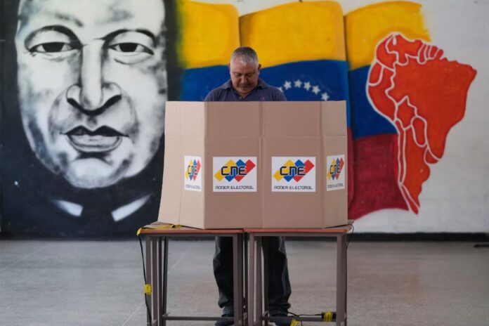 «Llamar a esto elección es concederle al régimen de Maduro un reconocimiento que no se merece» "Llamar a esto elección es concederle al régimen de Maduro un reconocimiento que no se merece"