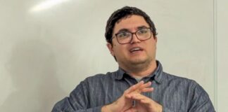 Luis Carlos Díaz sobre extradición de presuntos miembros del Tren de Aragua solicitados por Chile: «Sería muy extraño que Colombia los entregue a Venezuela» Luis Carlos Díaz sobre extradición de presuntos miembros del Tren de Aragua pedidos por Chile: "Sería muy extraño que Colombia los entregue a Venezuela"