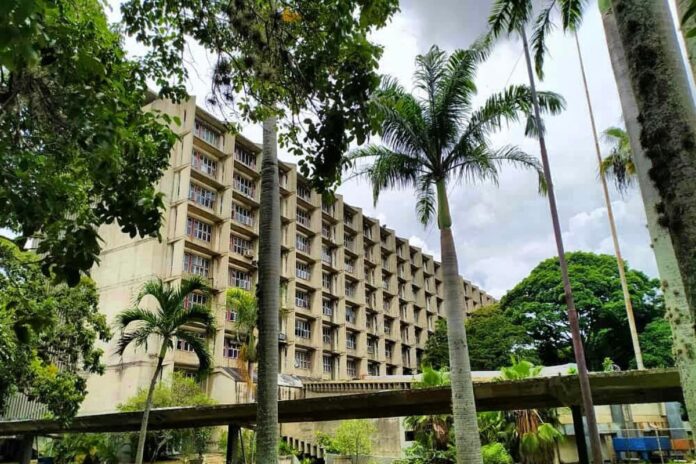 Faces UCV exige respeto al ejercicio profesional tras secuestros de economistas por parte del régimen de Nicolás Maduro Faces UCV exige respeto al ejercicio profesional tras secuestros de economistas por parte del régimen de Nicolás Maduro