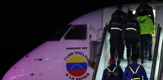 Detienen integrante del Tren de Aragua, alias "Macaco", al llegar a Venezuela en vuelo de deportados