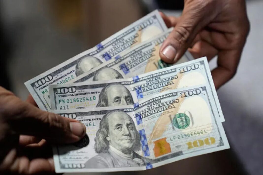 Régimen de Nicolás Maduro ha detenido 25 personas relacionadas por la promoción del dólar paralelo