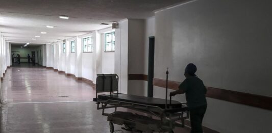 Régimen de Nicolás Maduro instala cámaras de vigilancia en hospitales para "erradicar" supuestos sabotajes