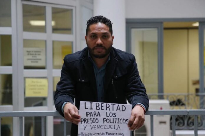 Villca Fernández | El desgarrador llanto de un padre: cuando la narcodictadura secuestra a un hijo Villca Fernández | El desgarrador llanto de un padre: cuando la narcodictadura secuestra a un hijo