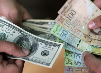 Dólar oficial en 100 bolívares afecta calidad de vida de los venezolanos Dólar oficial en 100 bolívares afecta calidad de vida de los venezolanos