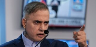 Hermano de Pedro y Juan Pablo Guanipa sobre Tarek William Saab: «Se hace llamar defensor de derechos humanos cuando es una caricatura” Hermano de Pedro y Juan Pablo Guanipa sobre Tarek William Saab: "Se hace llamar defensor de derechos humanos cuando es una caricatura”