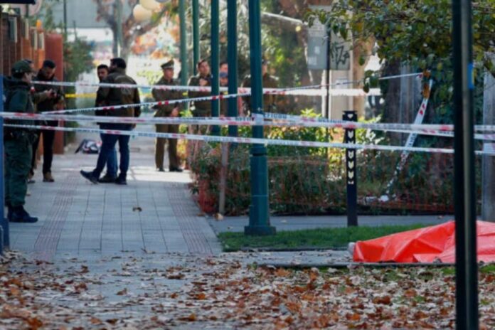 Detienen a tres venezolanos en Chile por sicariato de un empresario: Señalan que son miembros del Tren de Aragua Detienen a tres venezolanos en Chile por sicariato de un empresario