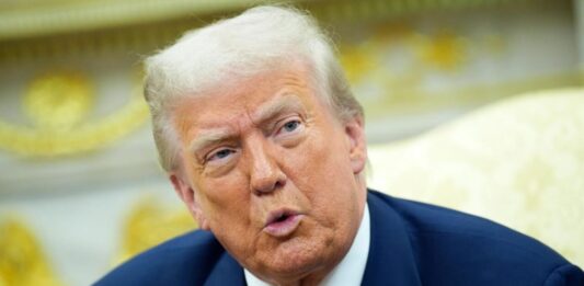 Donald Trump: "Venezuela sigue enviando drogas a nuestro país. No podemos dejar que eso pase"
