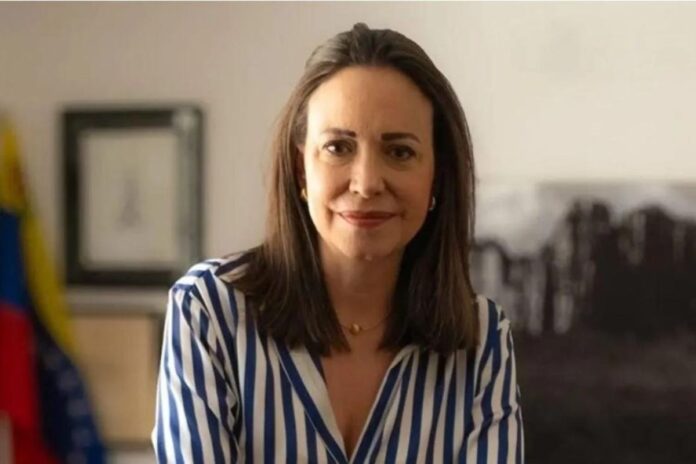María Corina Machado: «No tengo duda que si me encuentran, me van a desaparecer» María Corina Machado: "No tengo duda que si me encuentran, me van a desaparecer"