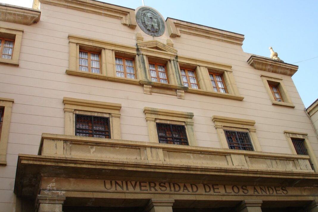 Universidad de Los Andes mantendrá pruebas internas pese a orden del CNU