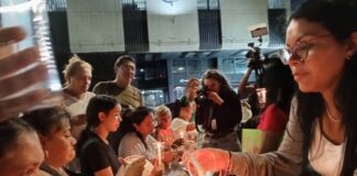 Imágenes de la vigilia por la libertad de presos políticos detenidos tras la elección presidencial en Venezuela Imágenes de la vigilia por la libertad de presos políticos detenidos tras elecciones en Venezuela