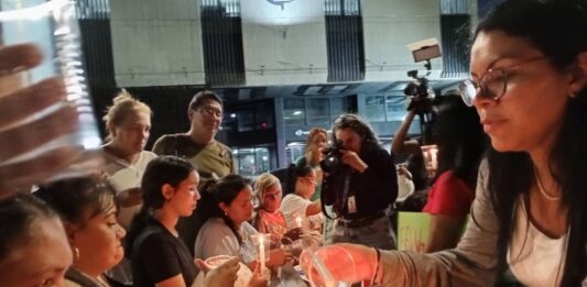 Imágenes de la vigilia por la libertad de presos políticos detenidos tras elecciones en Venezuela