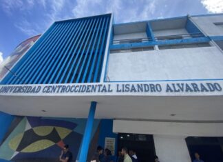 Denuncian colapso de condiciones laborales en universidades de Venezuela Denuncian colapso de condiciones laborales en universidades de Venezuela