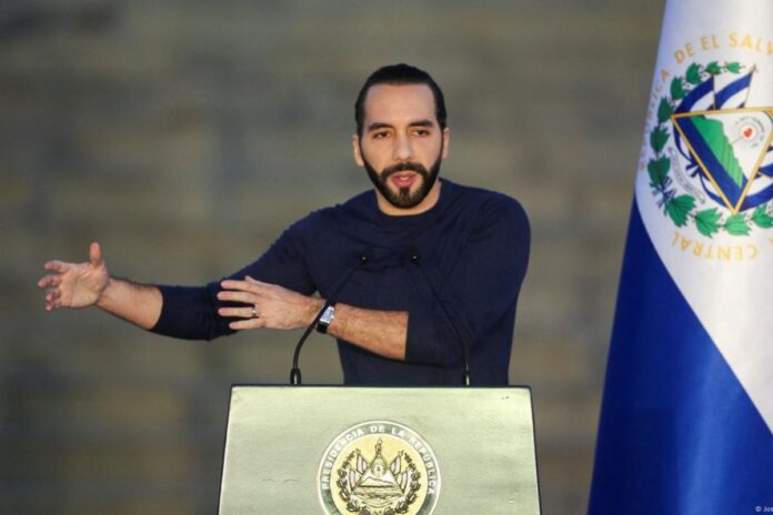 “El régimen de Maduro estaba satisfecho con el intercambio, ahora se indignan porque se dieron cuenta de que se quedaron sin rehenes de Estados Unidos” “El régimen de Maduro estaba satisfecho con el intercambio, ahora se indignan porque se dieron cuenta de que se quedaron sin rehenes de Estados Unidos”