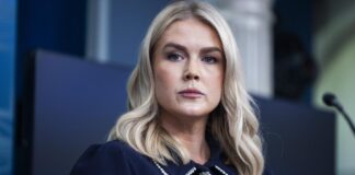 Casa Blanca subraya que muchos países de América Latina apoyan despliegue en el Caribe: Portavoz reafirma que Maduro no es un presidente legítimo Casa Blanca subraya que muchos países de América Latina apoyan despliegue en el Caribe: Portavoz reafirma que Maduro no es un presidente legítimo