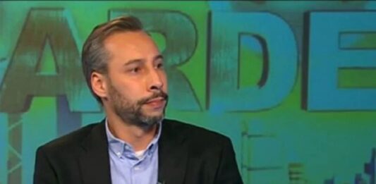 Roberto Deniz sobre incautaciones a Nicolás Maduro por USD 700 millones: "Estamos en presencia de algo mínimo para el tamaño de la corrupción en Venezuela bajo el chavismo"