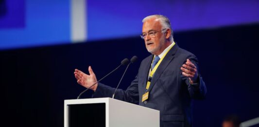 Partido Popular en España expresa preocupación por presunta aparición de Alexander Granko Arteaga en Camino de Santiago en España