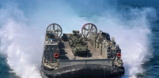 El cerco militar de Donald Trump sobre Nicolás Maduro: La moderna capacidad de desembarco del escuadrón anfibio en el Caribe Sur El cerco militar de Donald Trump sobre Nicolás Maduro: La moderna capacidad de desembarco del escuadrón anfibio en el Caribe Sur