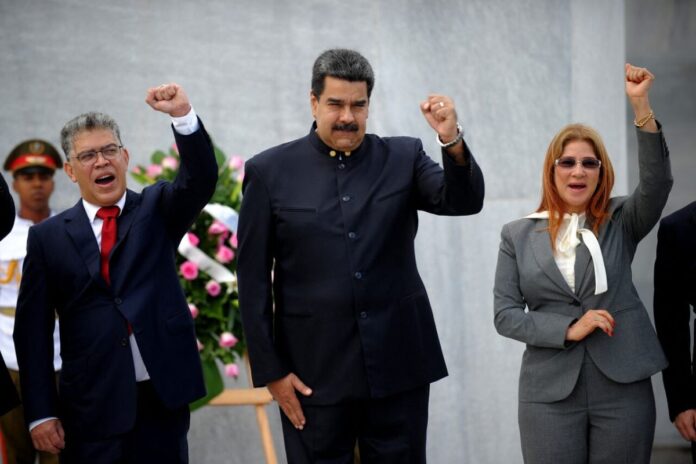 Elías Jaua reaparece, pero no aclara si se encuentra en la clandestinidad: «He tenido comunicación con Nicolás Maduro» Elías Jaua reaparece, pero no aclara si se encuentra en la clandestinidad: "He tenido comunicación con Nicolás Maduro"
