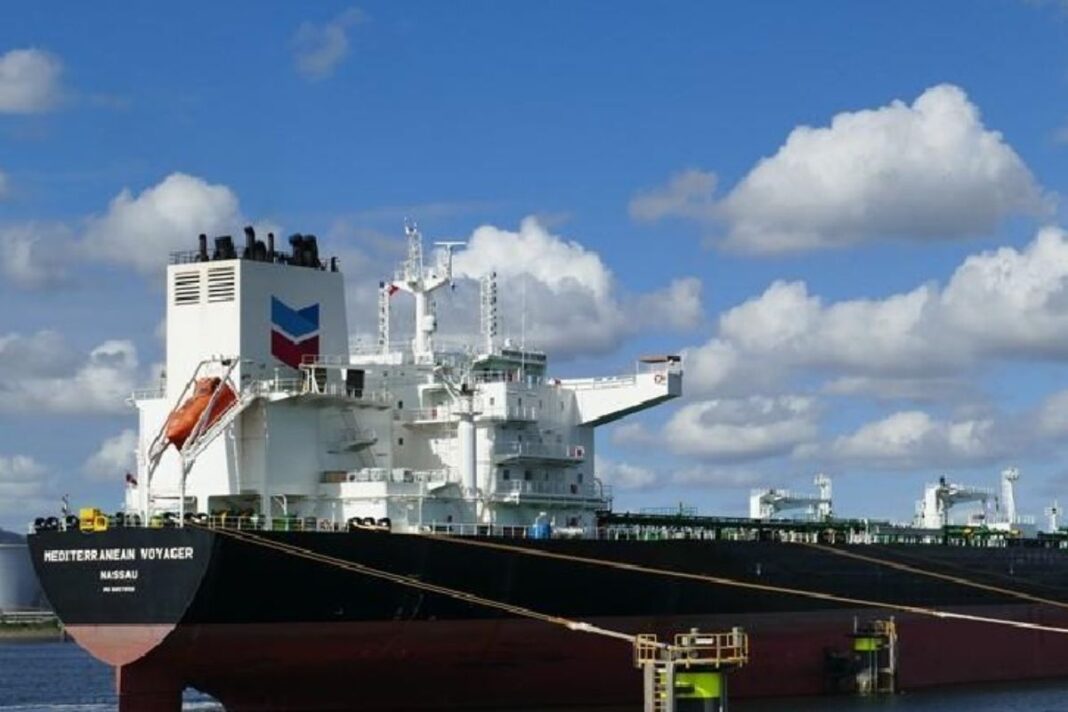 Dos buques fletados por Chevron con petróleo venezolano llegaron a Estados Unidos