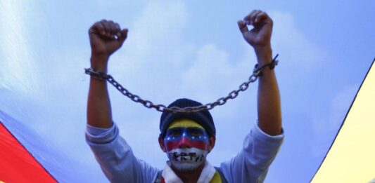 Foro Penal denuncia que 89 extranjeros son presos políticos en Venezuela