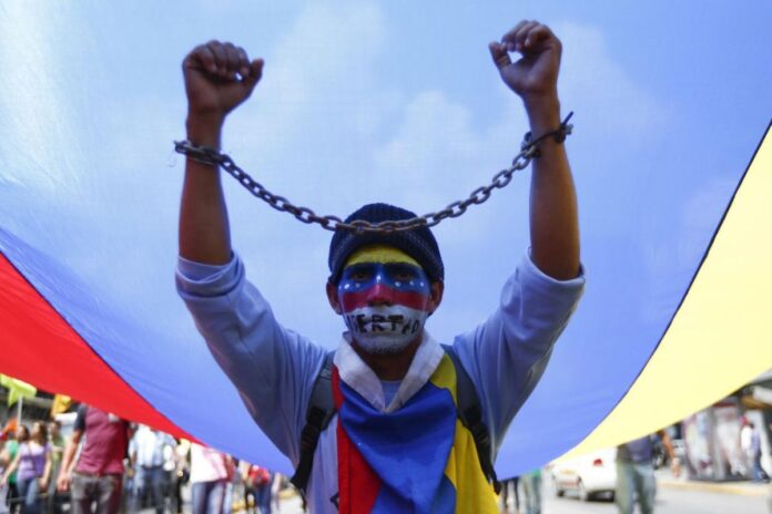 Foro Penal denuncia que 89 extranjeros son presos políticos en Venezuela Foro Penal denuncia que 89 extranjeros son presos políticos en Venezuela