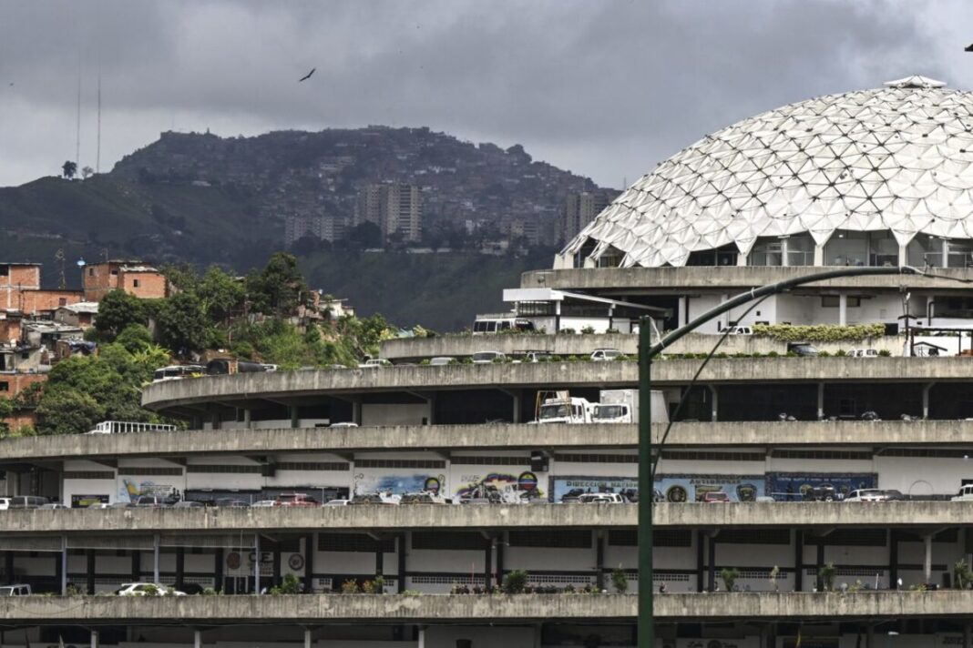 Foro Penal reporta 816 presos políticos en Venezuela tras excarcelación de 13 detenidos en El Helicoide