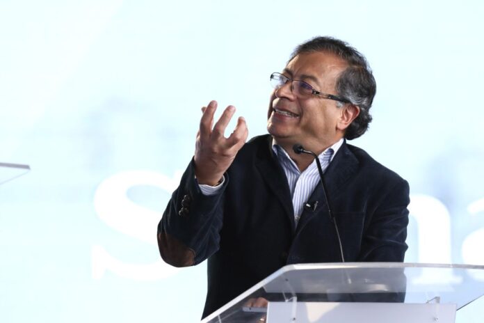 Gustavo Petro desmentido: Documento confirma que Colombia ha recibido información sobre el Cartel de los Soles Gustavo Petro desmentido: Documento confirma que Colombia ha recibido información sobre el Cartel de los Soles