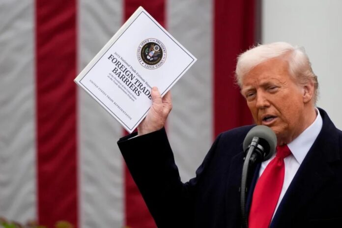 Aranceles de Donald Trump: Venezuela enfrenta un 15% mientras Colombia mantiene el 10% Aranceles de Donald Trump: Venezuela enfrenta un 15% mientras Colombia mantiene el 10%