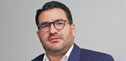 Alejandro Hernández sobre despliegue militar de EE. UU.: "La expectativa es que con esta medida terminen sacando a Maduro del poder"