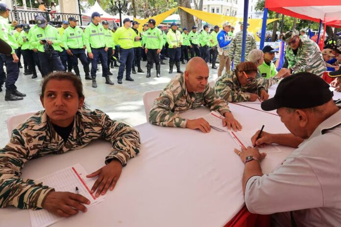 Sebastiana Barráez: Laboratorio de Paz denuncia reclutamiento forzoso en Venezuela como inconstitucional Sebastiana Barráez: Laboratorio de Paz denuncia reclutamiento forzoso en Venezuela como inconstitucional