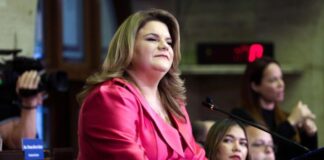 Gobernadora de Puerto Rico acusa a Nicolás Maduro de robarle la paz y la vida a su pueblo Gobernadora de Puerto Rico acusa a Nicolás Maduro de robarle la paz y la vida a su pueblo