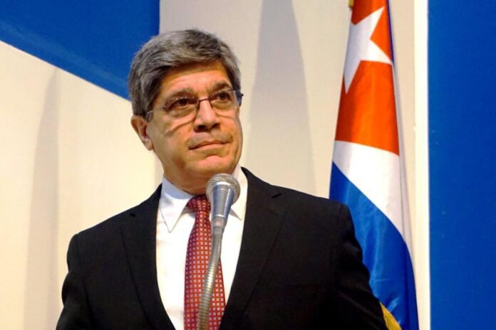 Régimen de Cuba descartó ir a una guerra con Estados Unidos para defender a Nicolás Maduro Régimen de Cuba descartó ir a una guerra con Estados Unidos para defender a Nicolás Maduro