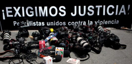 CNP exige la liberación de 18 trabajadores de prensa secuestrados por el régimen de Nicolás Maduro