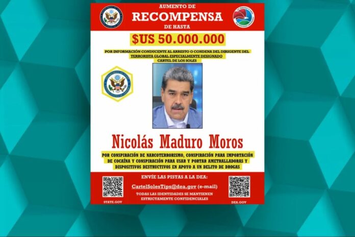 Eurodiputados exhiben afiches de la recompensa que ofrece Estados por Nicolás Maduro Eurodiputados exhiben afiches de la recompensa que ofrece Estados por Nicolás Maduro