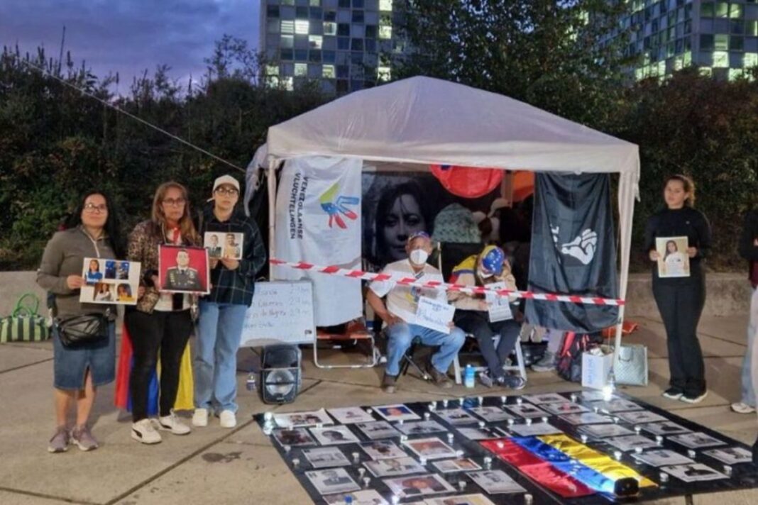 Activistas venezolanos levantan huelga de hambre en la CPI tras 12 días de protesta