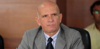 Desmienten que se filtró parte de una confesión de Hugo Carvajal sobre cómo se creó el Cártel de los Soles y se utiliza el Tren de Aragua Desmienten que se filtró parte de una confesión de Hugo Carvajal sobre cómo se creó el Cártel de los Soles y se utiliza el Tren de Aragua