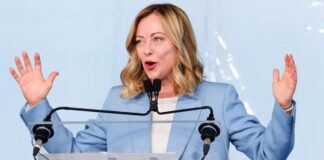 Giorgia Meloni llama a la madre del cooperante italiano secuestrado en Venezuela Giorgia Meloni llama a la madre del cooperante italiano secuestrado en Venezuela