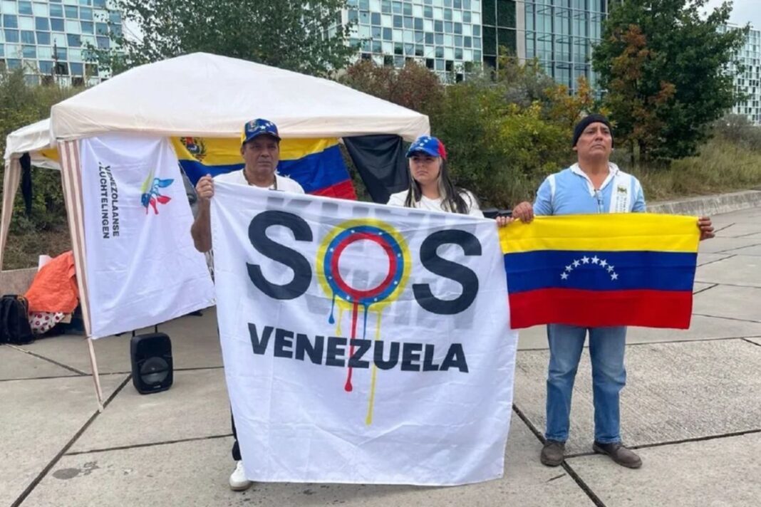 Tres venezolanos en huelga de hambre en La Haya para exigir celeridad en investigaciones sobre graves violaciones de Derechos Humanos