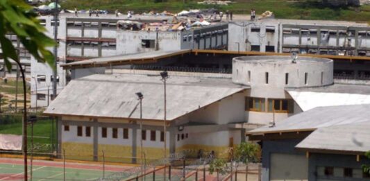 Amnistía Internacional denuncia traslados de presos políticos a Yare II