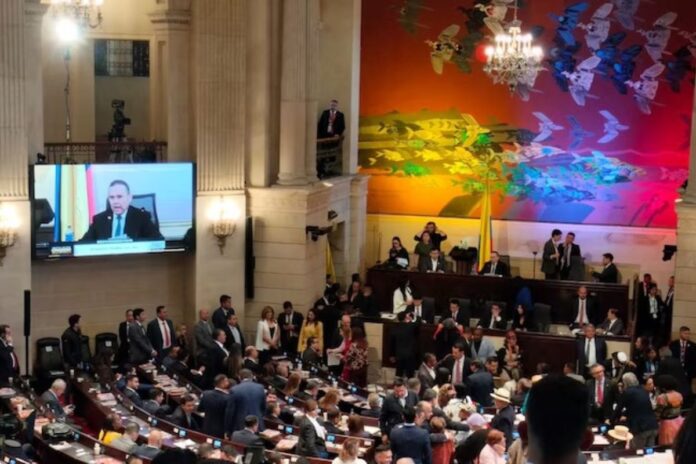 Senado de Colombia declara al Cártel de los Soles como organización terrorista Senado de Colombia declara al Cártel de los Soles como organización terrorista