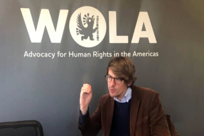 Exdirector de WOLA responde: ¿Por qué Venezuela no está cerca de una transición democrática a partir de acciones de EE. UU.? Exdirector de WOLA responde: ¿Por qué Venezuela no está cerca de una transición democrática a partir de acciones de EE. UU.?