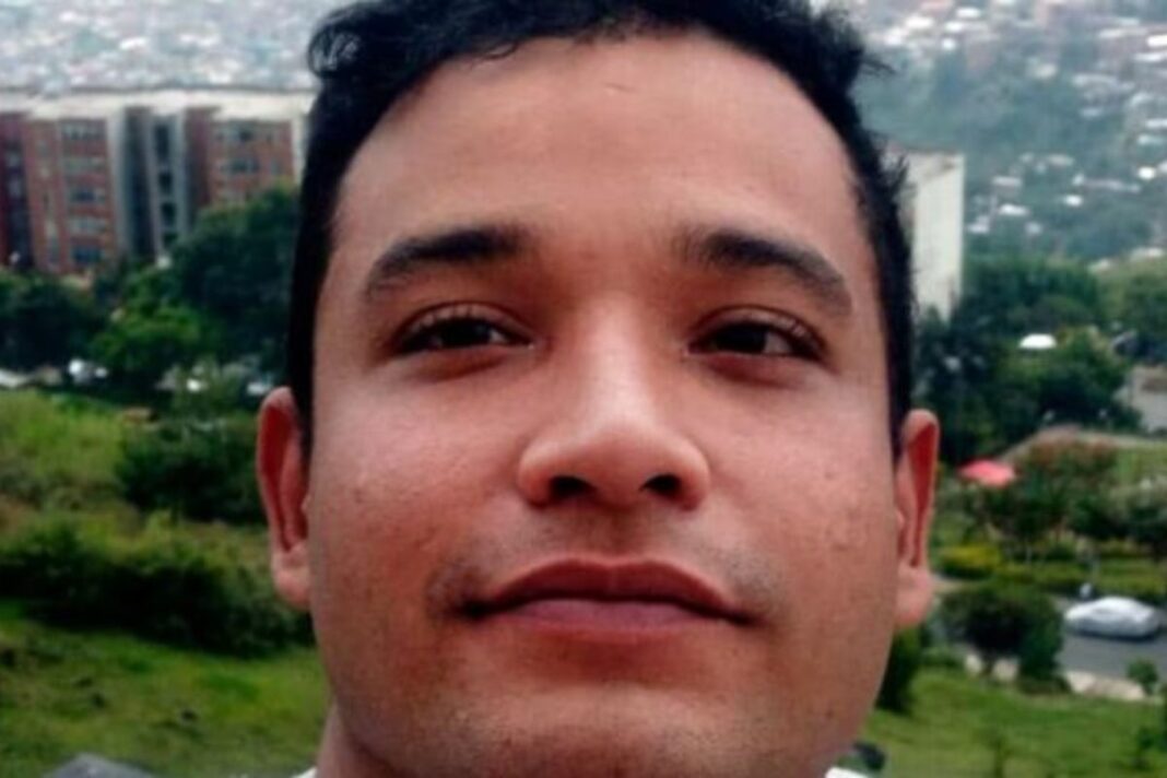 Estados Unidos libera y otorga asilo político a Gregory Sanabria tras cuatro meses en centro de migrantes