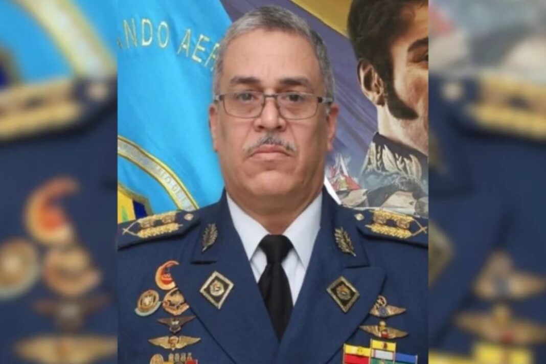 General Pedro Rafael Suárez desertaría de Venezuela: Habría viajado a Trinidad y Tobago, luego fue entregado a autoridades de Estados Unidos
